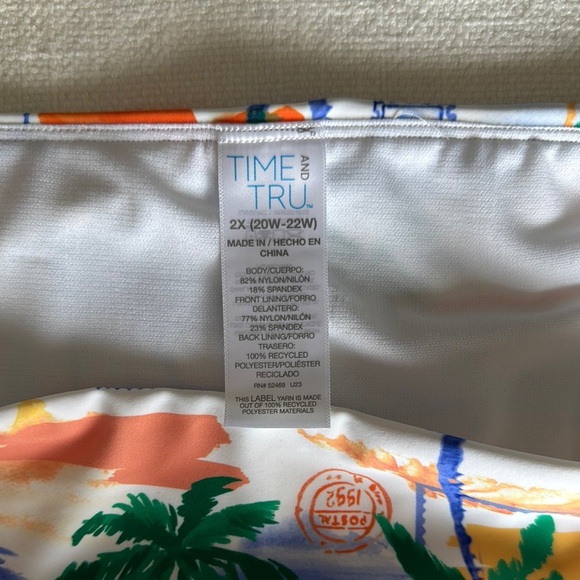 Time and Tru Tropical Print Bikini Bottom - Picture 3 of 4